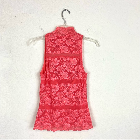 Cache Top NWT Coral Mock Neck Beaded Lace Halter - Picture 2 of 8